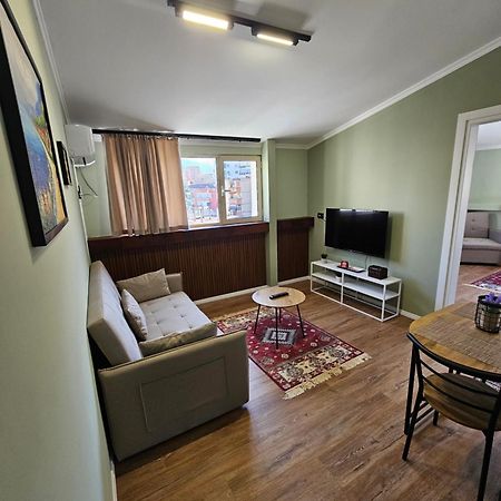 טיראנה Vila Tafa Apartments מראה חיצוני תמונה