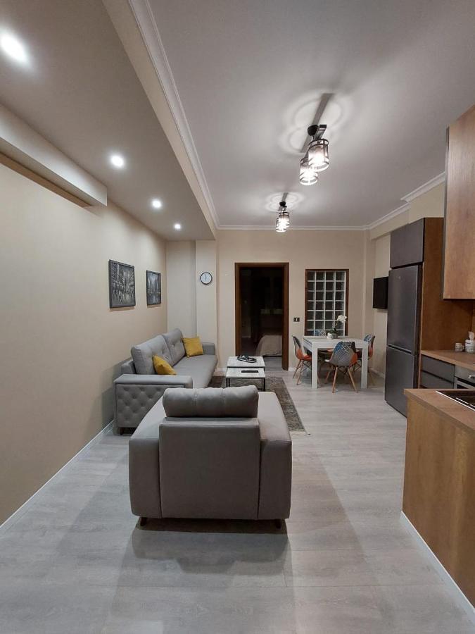 טיראנה Vila Tafa Apartments מראה חיצוני תמונה