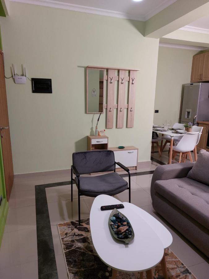 טיראנה Vila Tafa Apartments מראה חיצוני תמונה