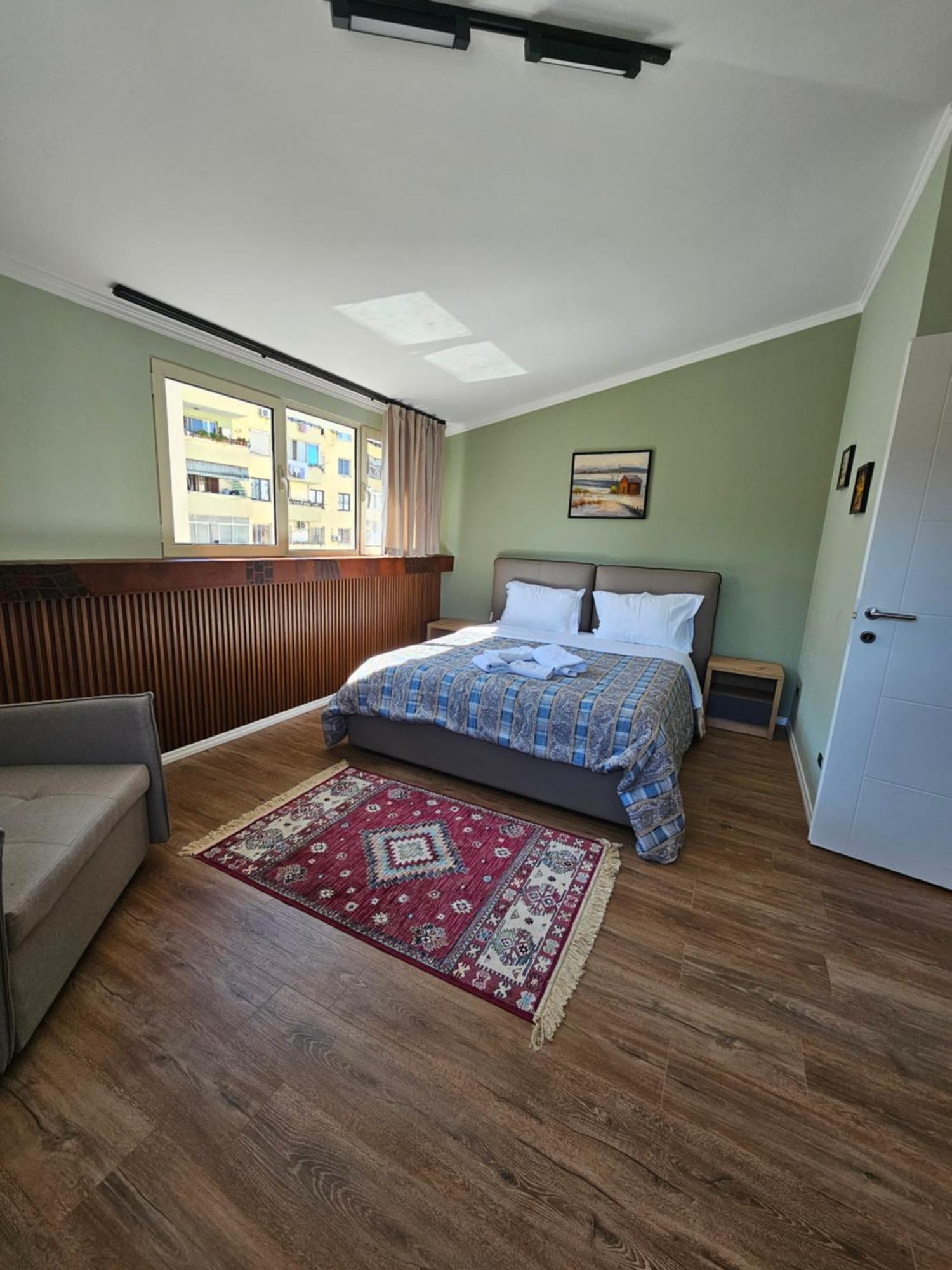 טיראנה Vila Tafa Apartments מראה חיצוני תמונה