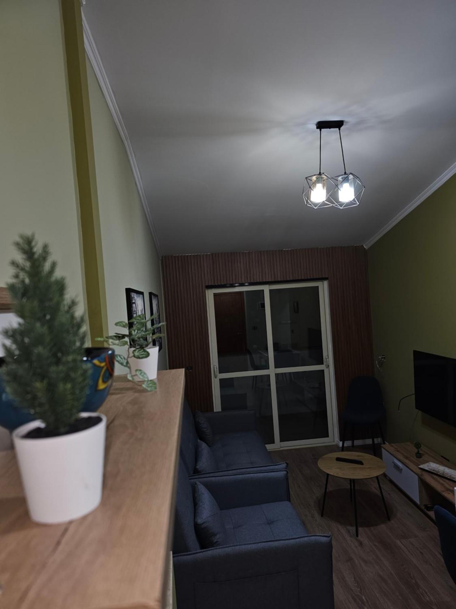 טיראנה Vila Tafa Apartments מראה חיצוני תמונה