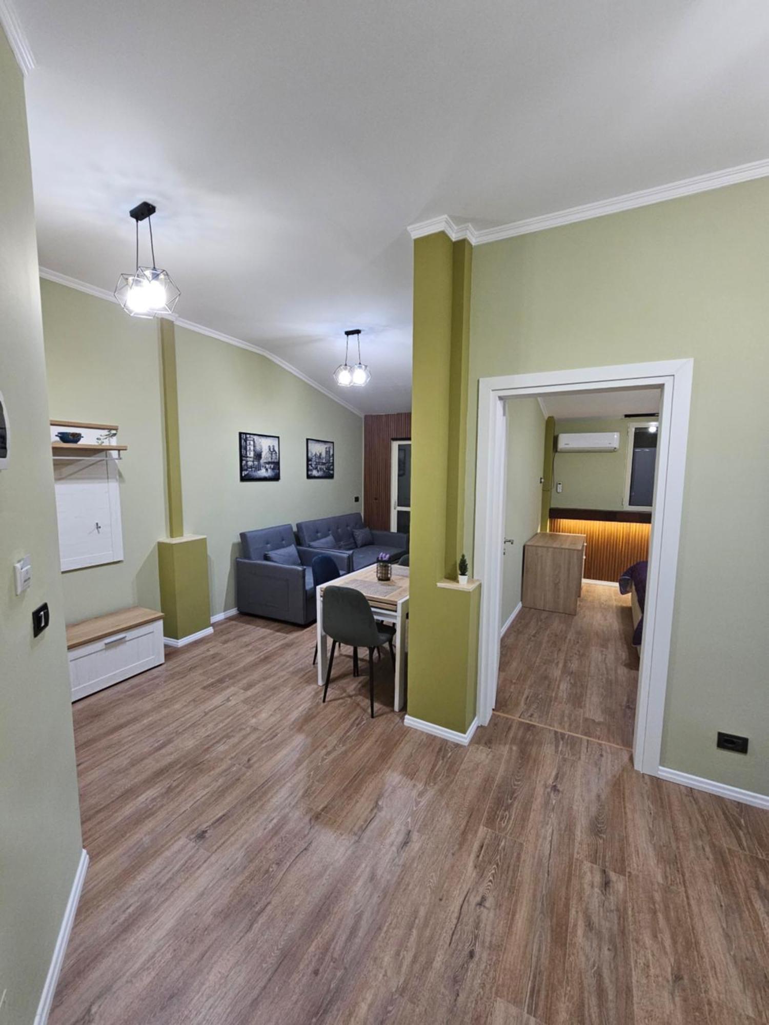 טיראנה Vila Tafa Apartments מראה חיצוני תמונה