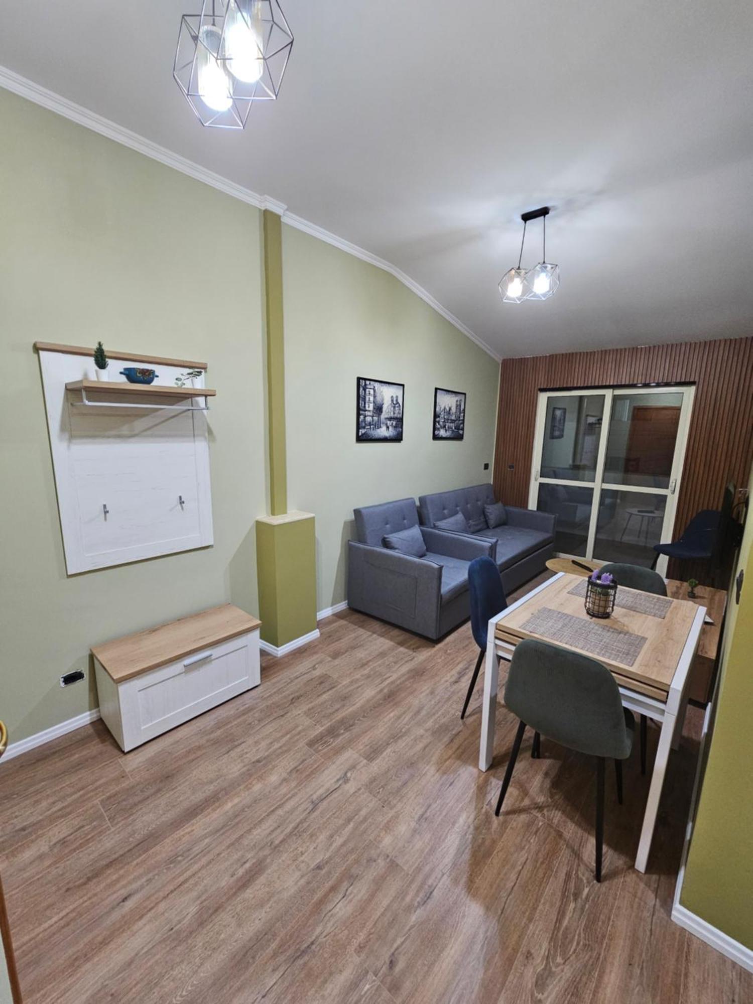 טיראנה Vila Tafa Apartments מראה חיצוני תמונה