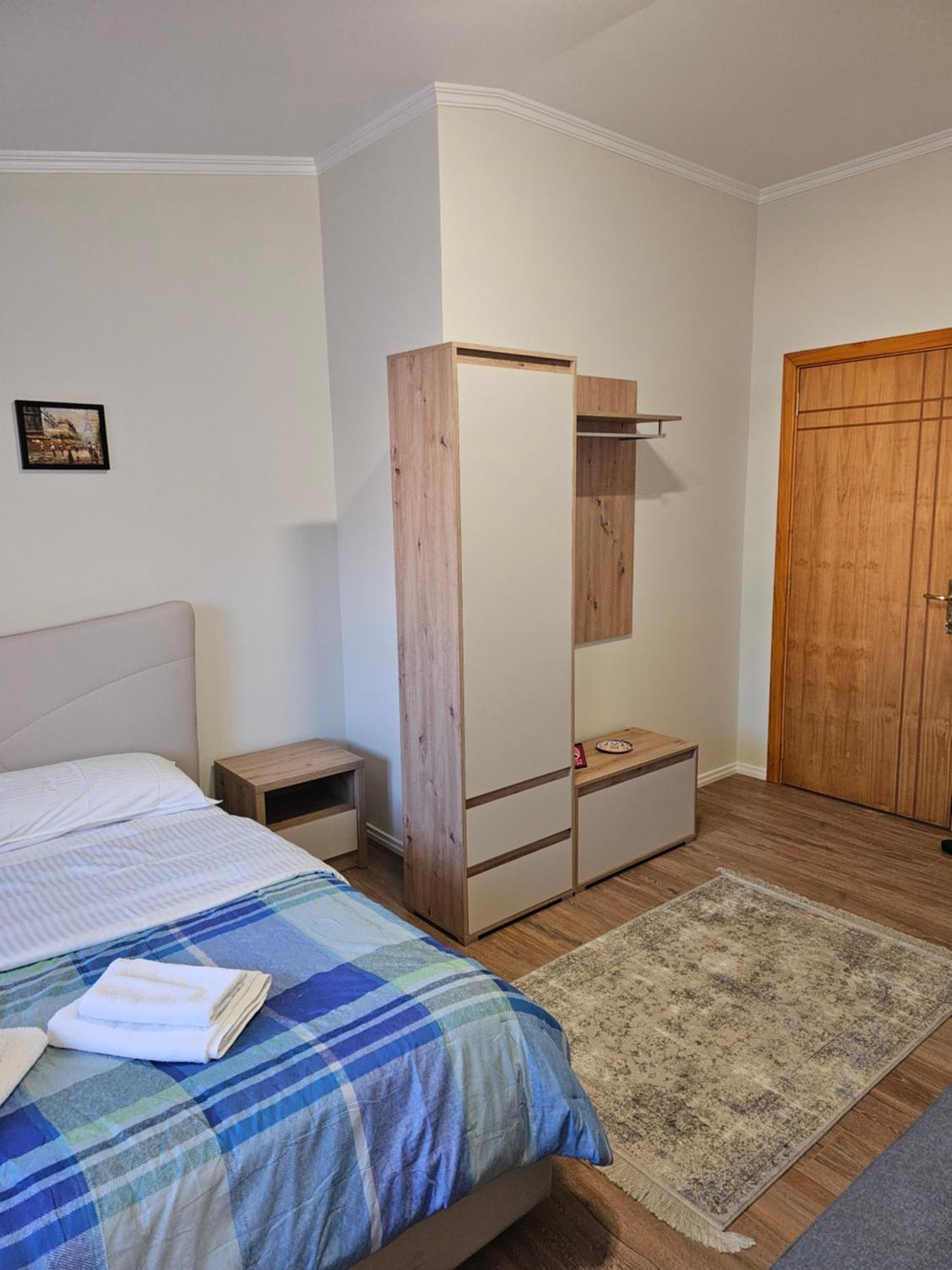 טיראנה Vila Tafa Apartments מראה חיצוני תמונה