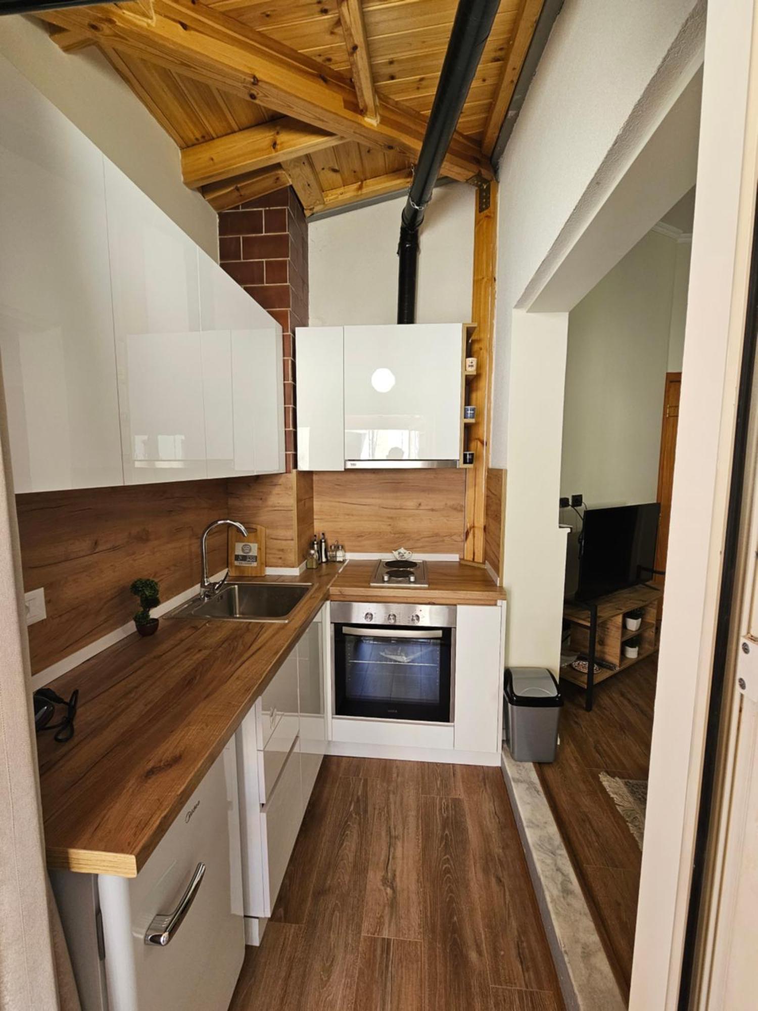 טיראנה Vila Tafa Apartments מראה חיצוני תמונה